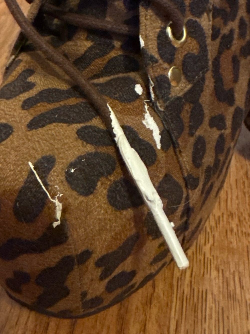 Breckelle’s Leopard Print Spike Stud Platform Ankle Boots Heels Size 7.5 - Picture 7 of 7